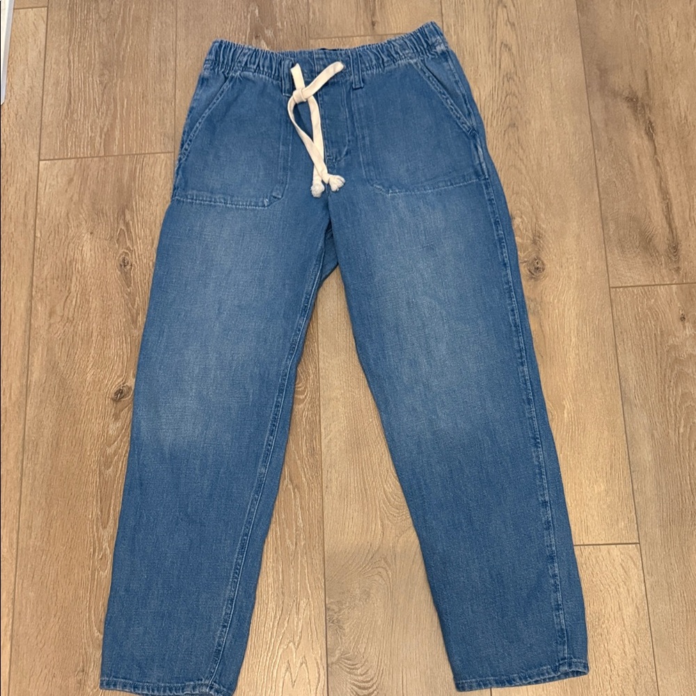 GAP Women's Medium Blue Straight-Leg Jeans with White Drawcord